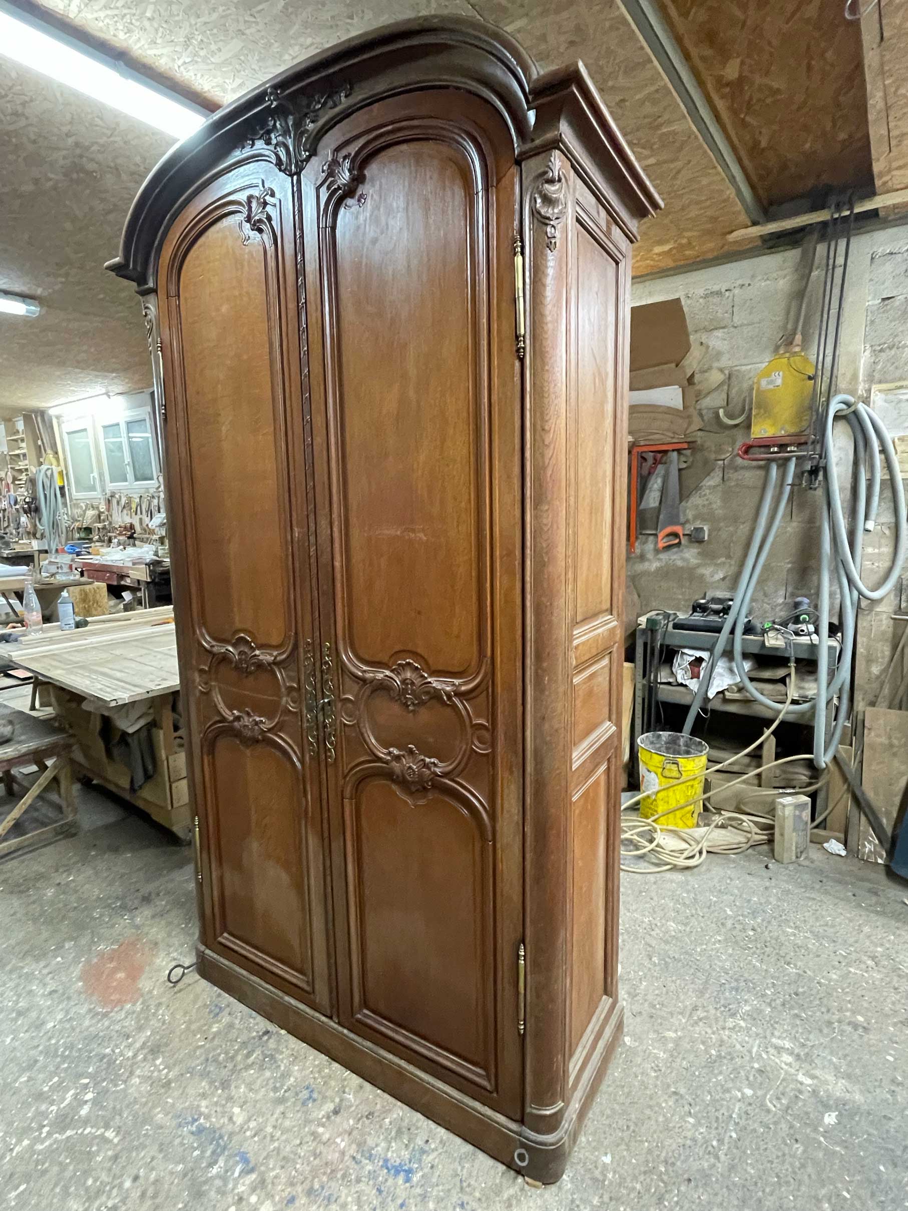 Meuble liégeois 18ème siècle