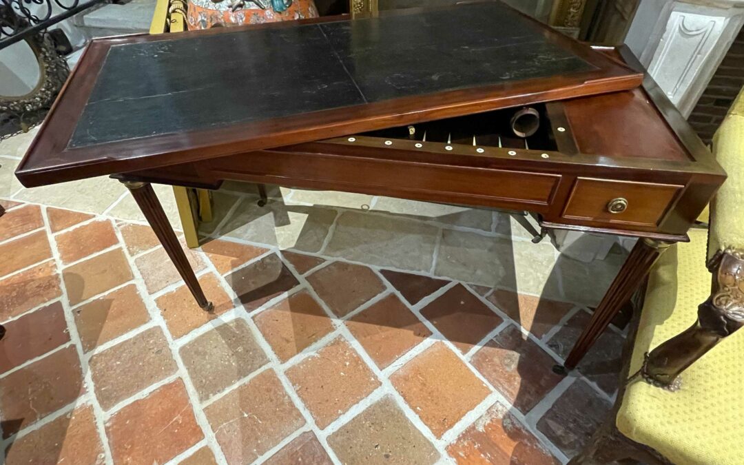 Table de jeu Louis XVI 18ème siècle